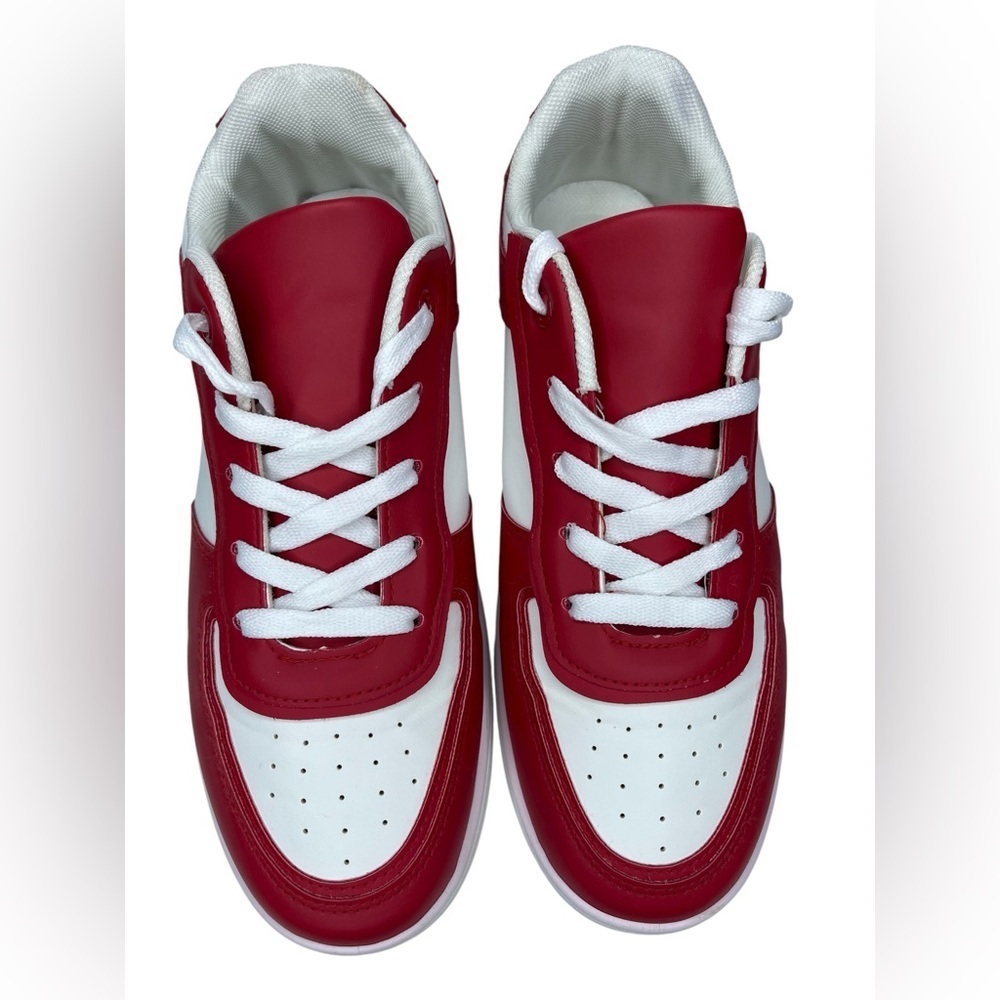 Wild Diva Lounge Red White Lace up Sneakers Retro Casual Size 10